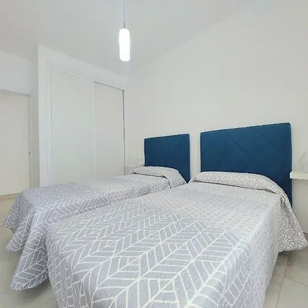 Apartment Luxury House La Santa
